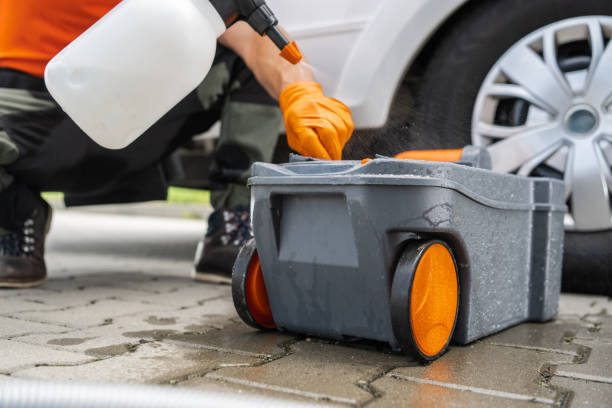 Best Construction site porta potty rental  in Springfield, MI