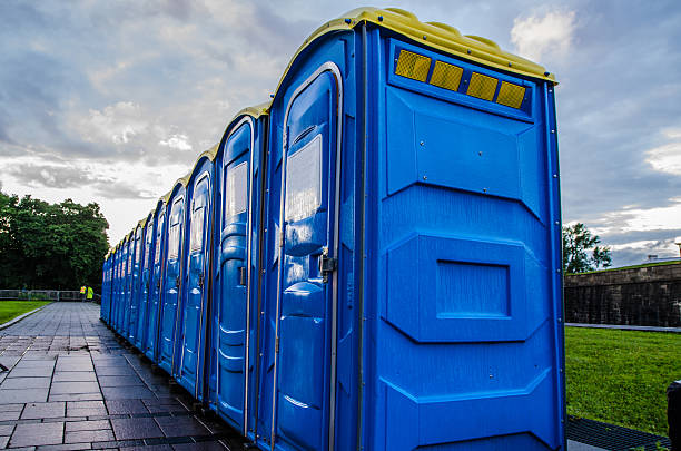 Best Portable toilet rental cost  in Springfield, MI